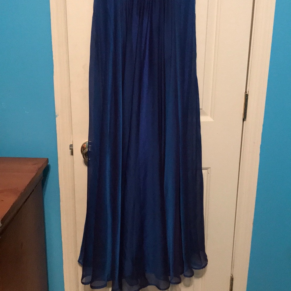 Dress! - Picture 2 of 3